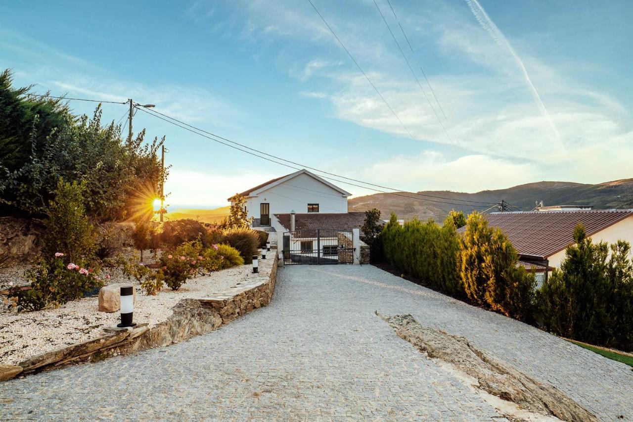 Casa Com Piscina No Coracao Do Douro - Domaine Casa Valenca, Villa Valença do Douro Exteriör bild